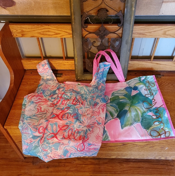 Lilly Pulitzer Handbags - Lilly Pulitzer Floral Reusable Shopping Tote Bags (2)